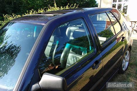 VW Golf 1,8 CL Solgt/byttet billede 9