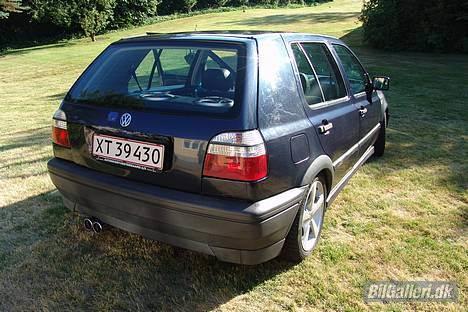 VW Golf 1,8 CL Solgt/byttet billede 10