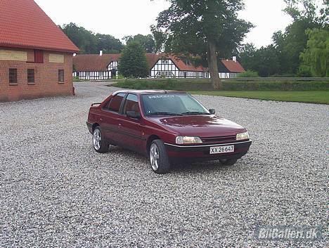 Peugeot 405 1,6 style (SOLGT) billede 3