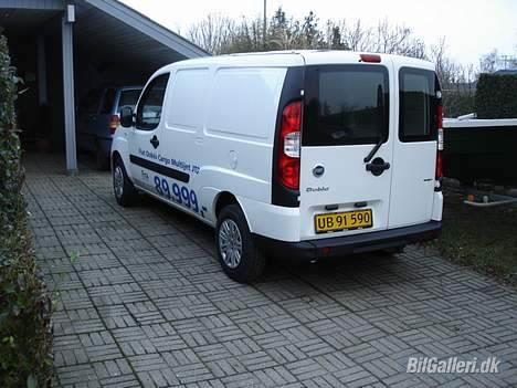 Ford Focus 1,6 Trend st. car - Man kan lige skimte Palioen som i øvrigt snart skal sælges  billede 10