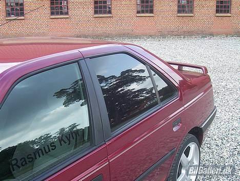 Peugeot 405 1,6 style (SOLGT) billede 9