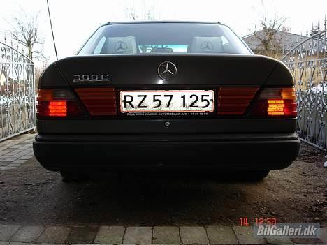 Mercedes Benz 300 E  billede 4