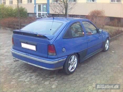 Opel Kadett E *SOLGT* billede 3
