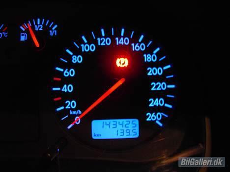 VW Bora - fedt med speedometer der går til 260 km/t billede 3