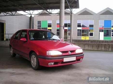 Renault 19 - R19 billede 4