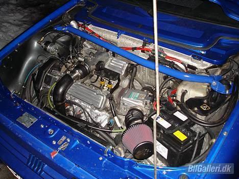 Fiat Uno Turbo Racing-solgt - så fik jeg tårn stabi på, der var lidt arbejde med det men det gik!!!!(: billede 6