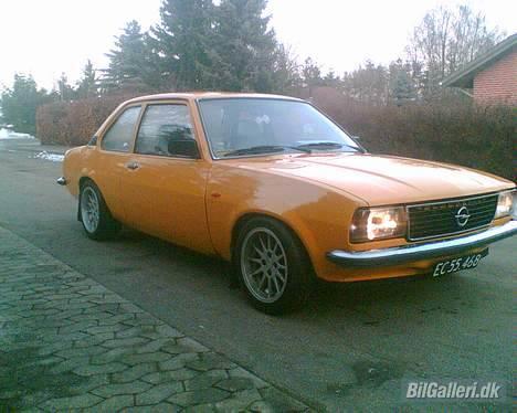 Opel Ascona B  2,0  16v billede 2