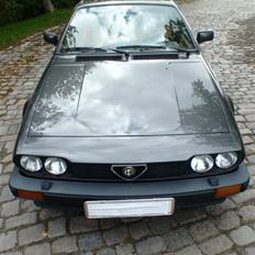 Alfa Romeo GTV 2,0