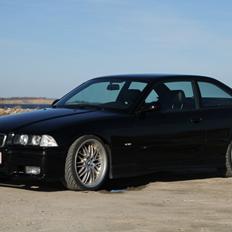 BMW E36 318is Coupé