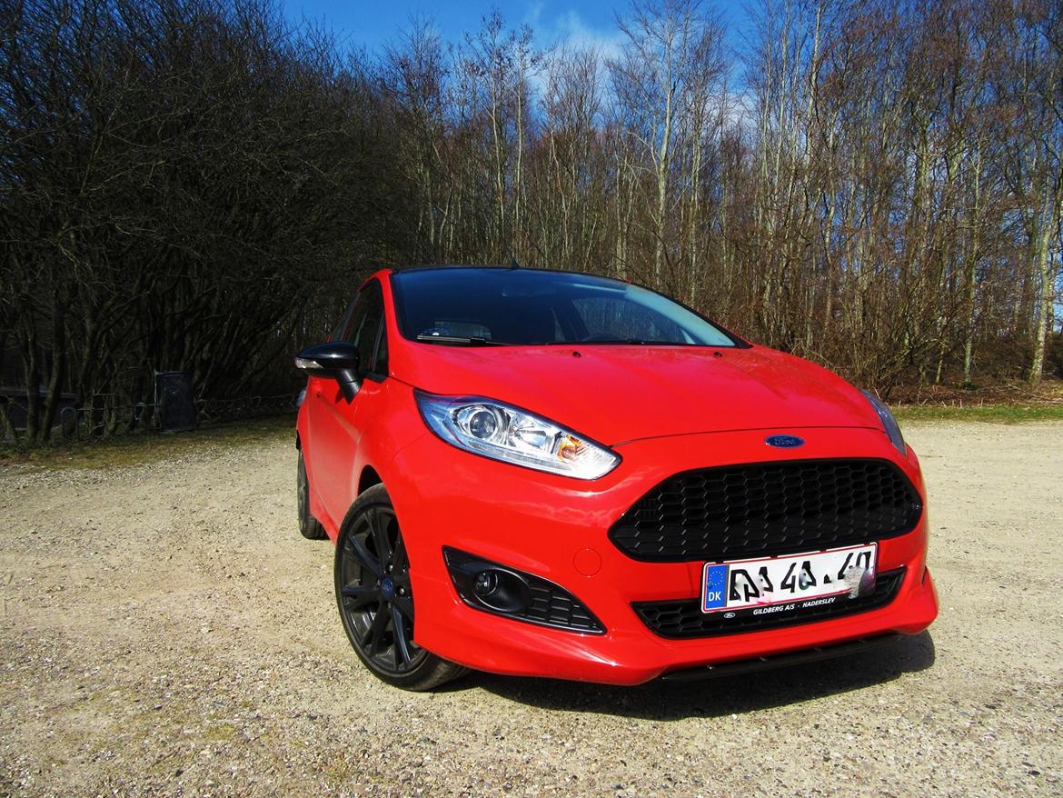 Ford Fiesta red/black edition  billede 4