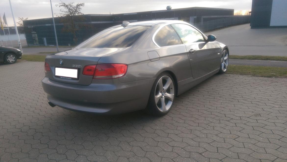 BMW coupé (E92) 330 i 272 HK billede 9