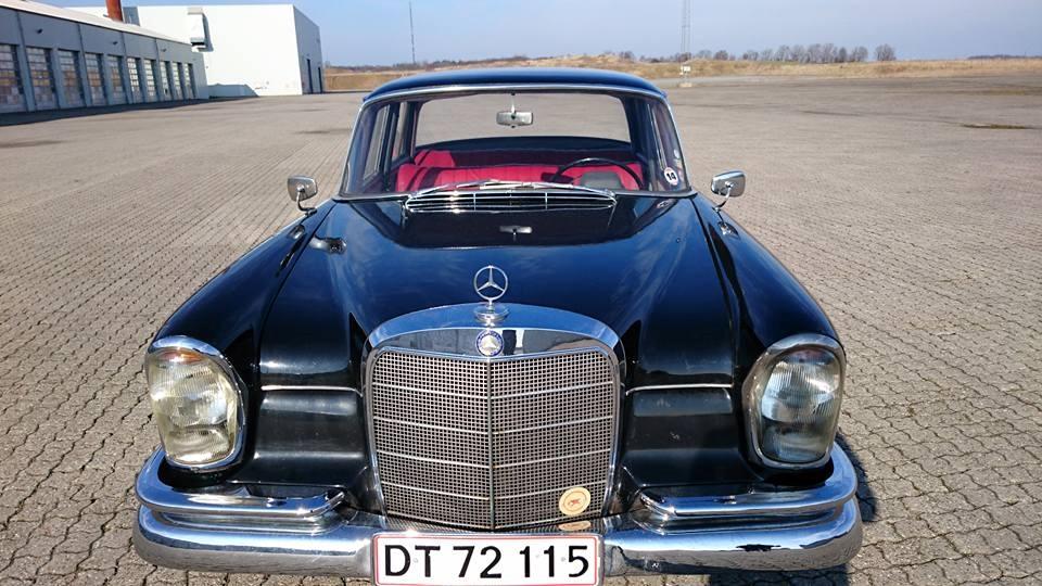 Mercedes Benz 220B heckflosse w111 billede 2