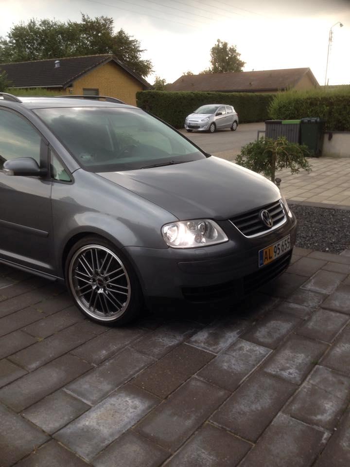 VW Touran billede 2