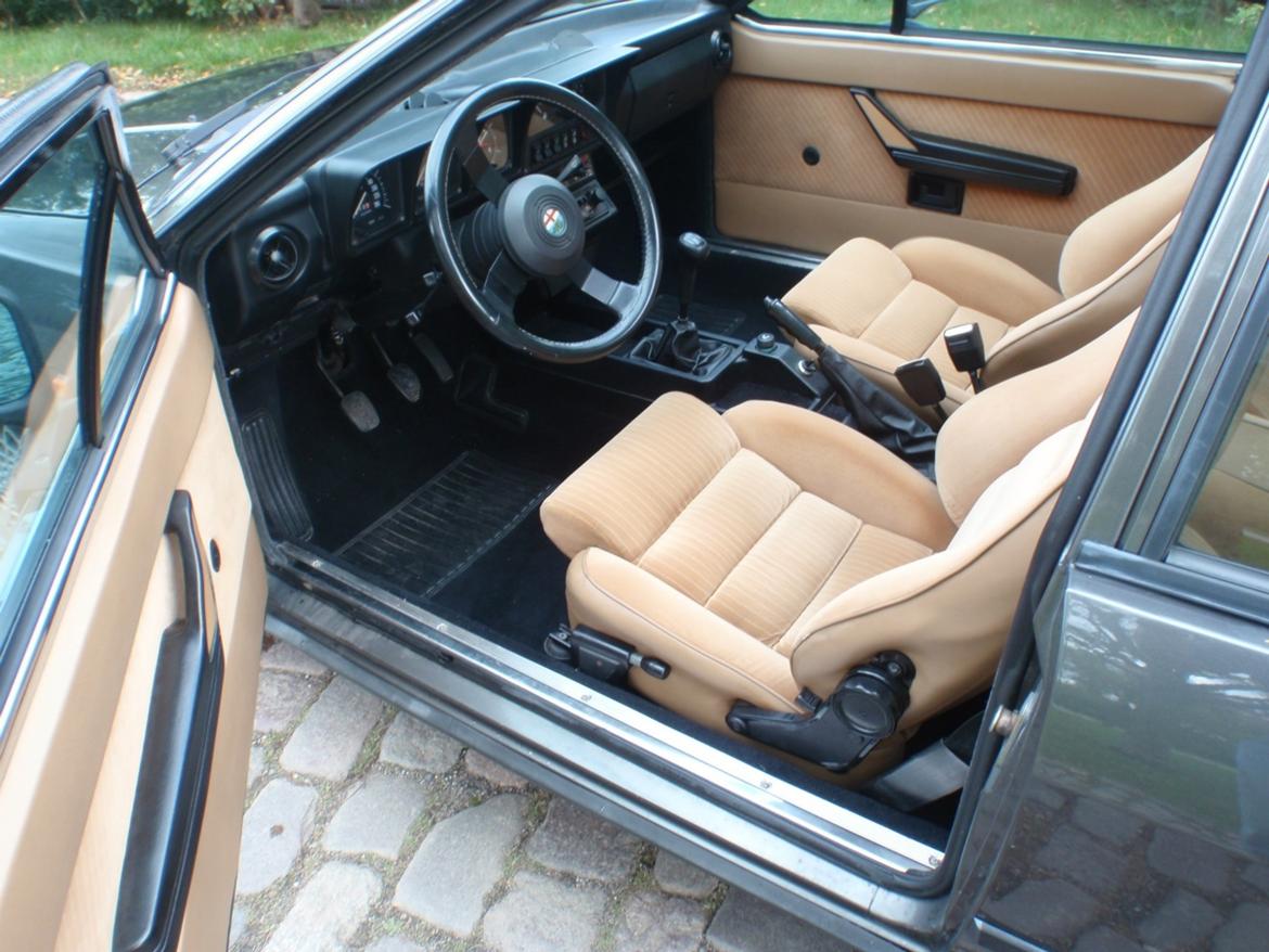 Alfa Romeo GTV 2,0 billede 4