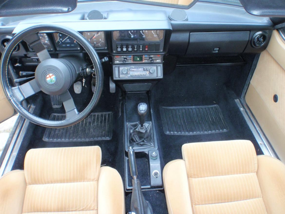 Alfa Romeo GTV 2,0 billede 6