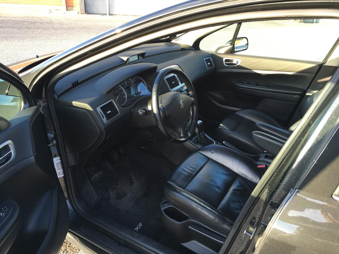 Peugeot 307 2.0 16v se "solgt" billede 14