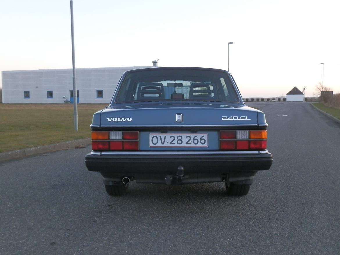 Volvo 240 GL billede 10