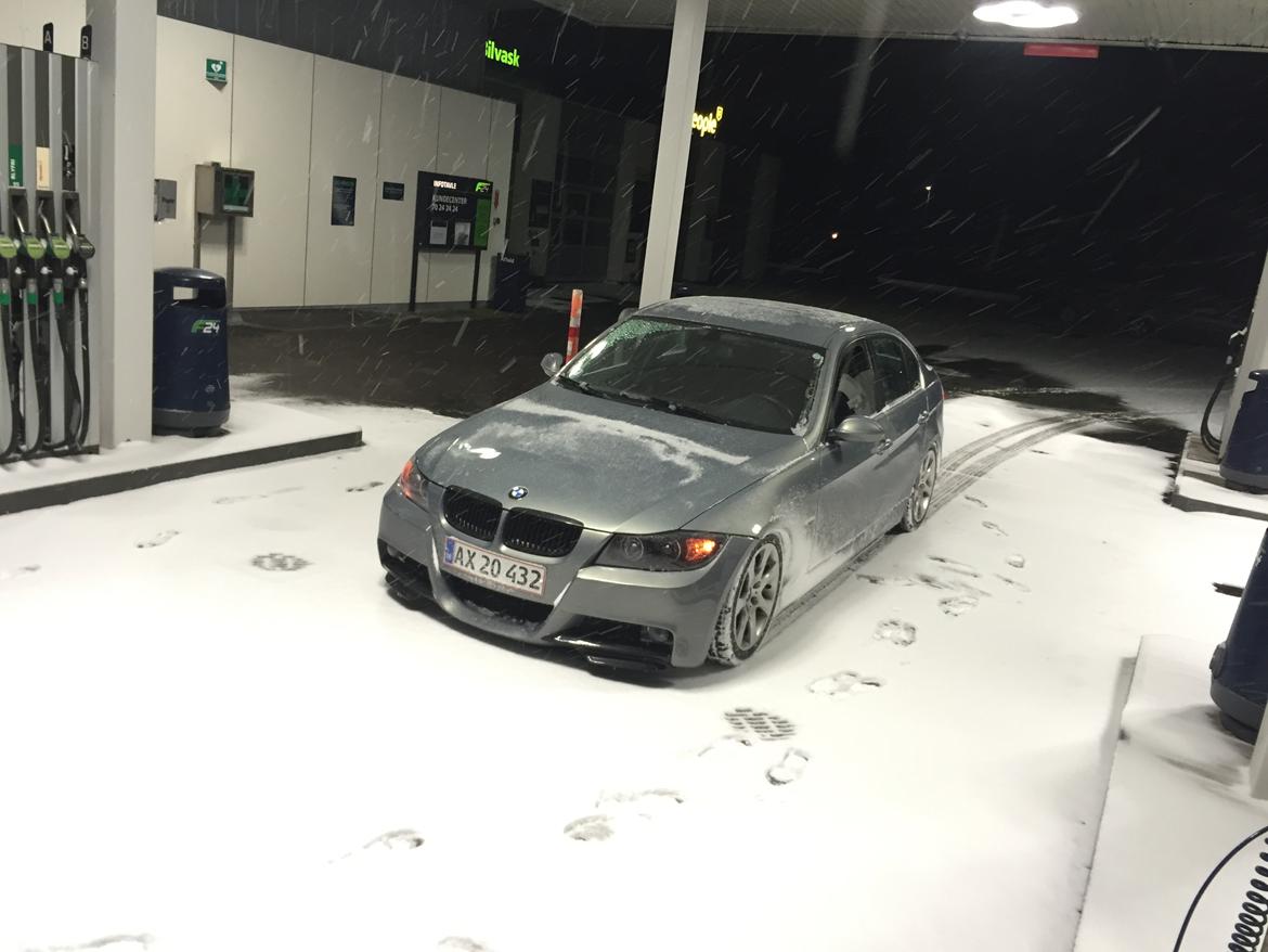 BMW 325i E90 - sneee billede 32