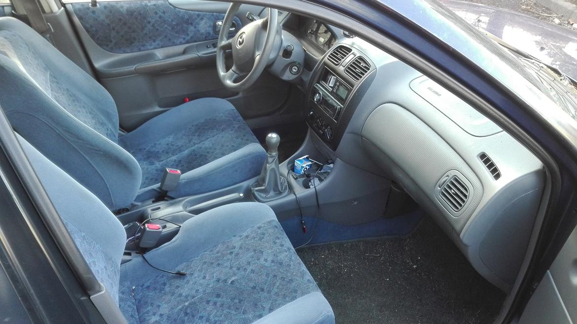 Mazda 323F billede 7