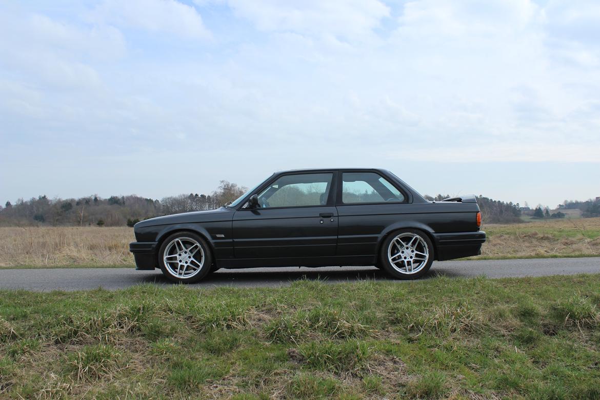 BMW E30 M-Tech 2 325i/328i billede 2