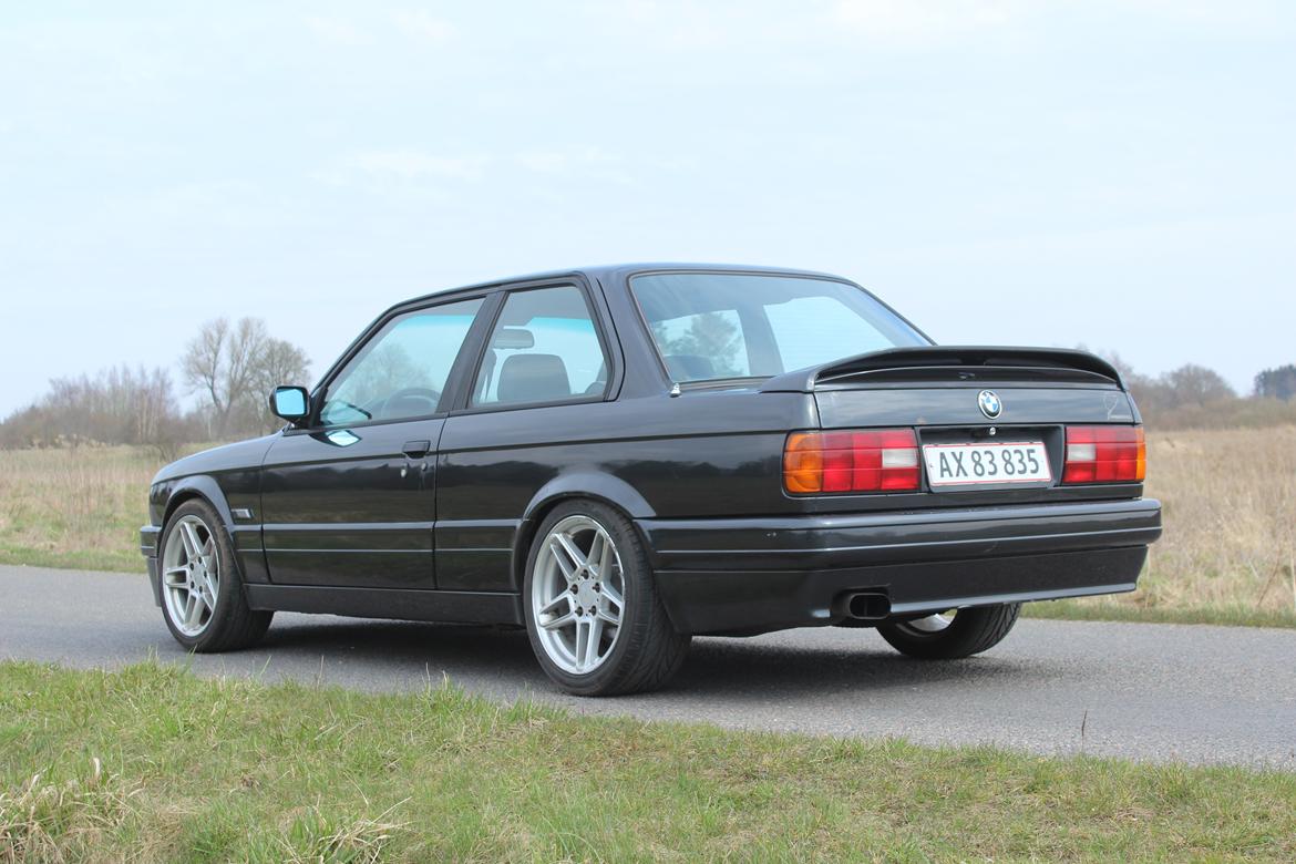 BMW E30 M-Tech 2 325i/328i billede 6