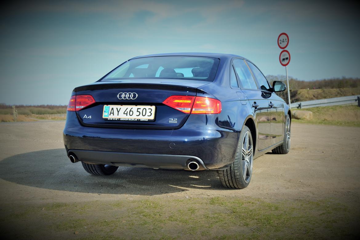 Audi A4 3.2 FSI Quattro  billede 4