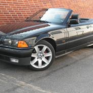 BMW E36 Cabriolet. (Fuld automatisk)