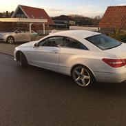 Mercedes Benz E200 Coupé