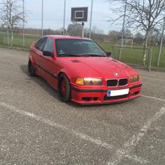 BMW E36 sedan