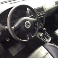 VW Golf 4