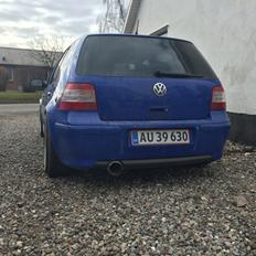 VW Golf 4 (SOLGT)