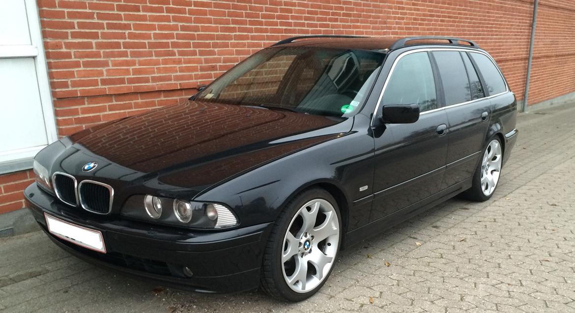 BMW 530i Touring *Solgt* billede 1