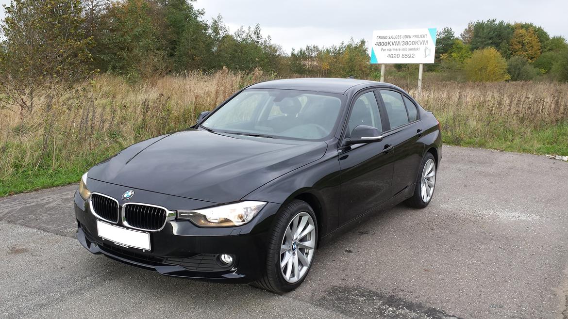 BMW 320D Sedan 2,0 184 hk (F30) billede 4