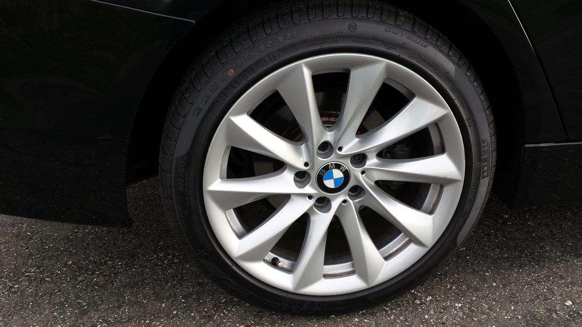 BMW 320D Sedan 2,0 184 hk (F30) billede 9