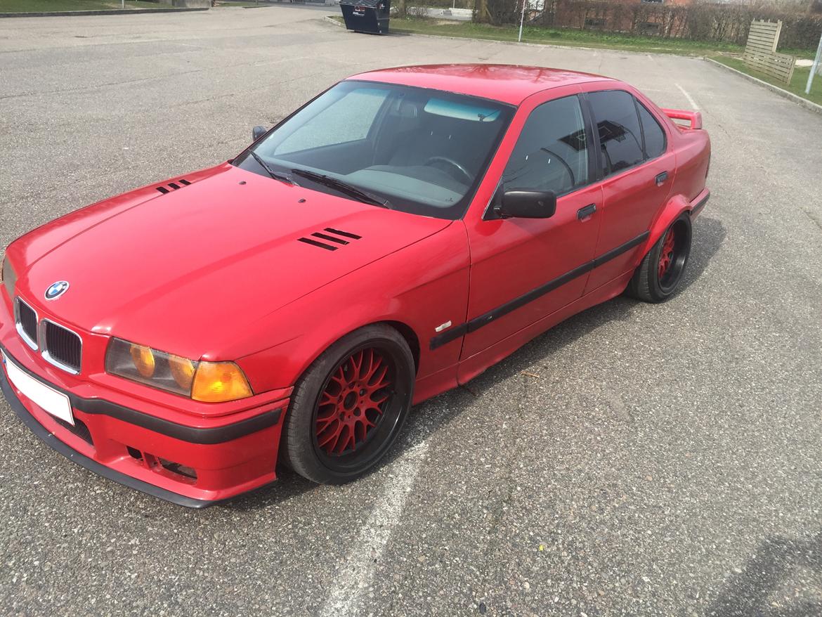 BMW E36 sedan billede 6