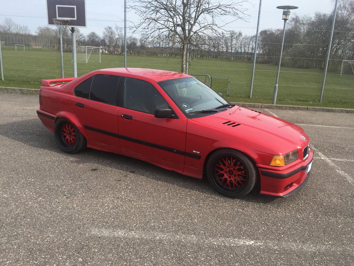 BMW E36 sedan billede 13