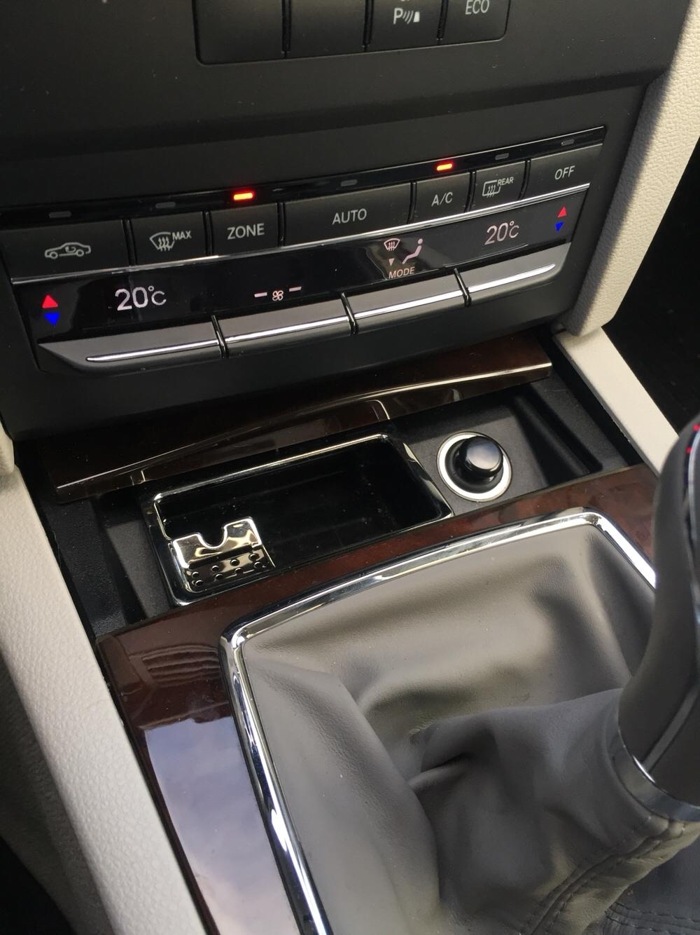 Mercedes Benz E200 Coupé billede 7