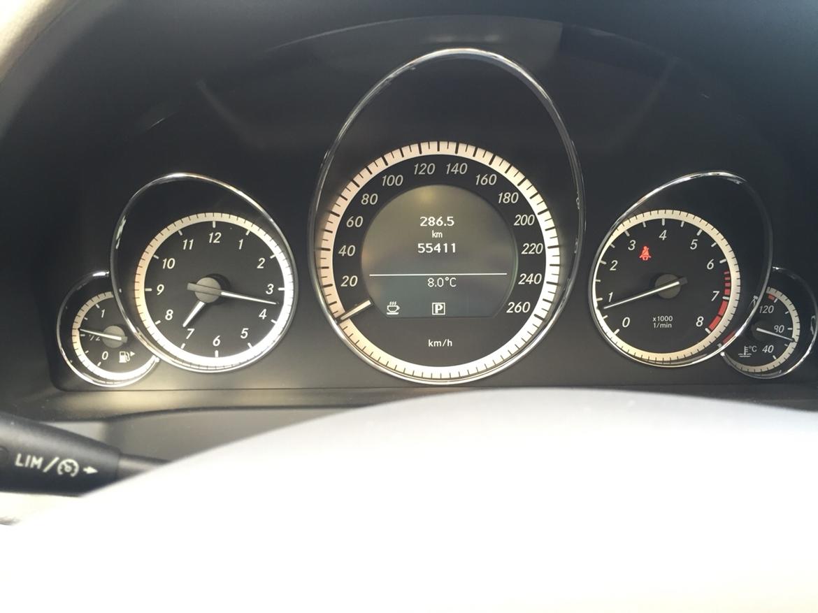 Mercedes Benz E200 Coupé billede 14