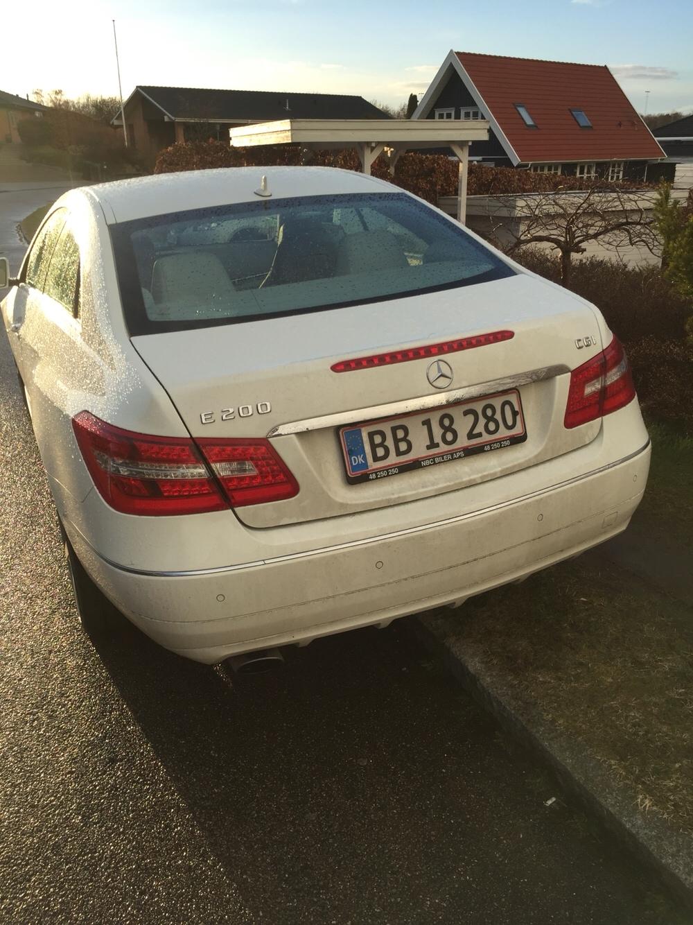 Mercedes Benz E200 Coupé billede 16