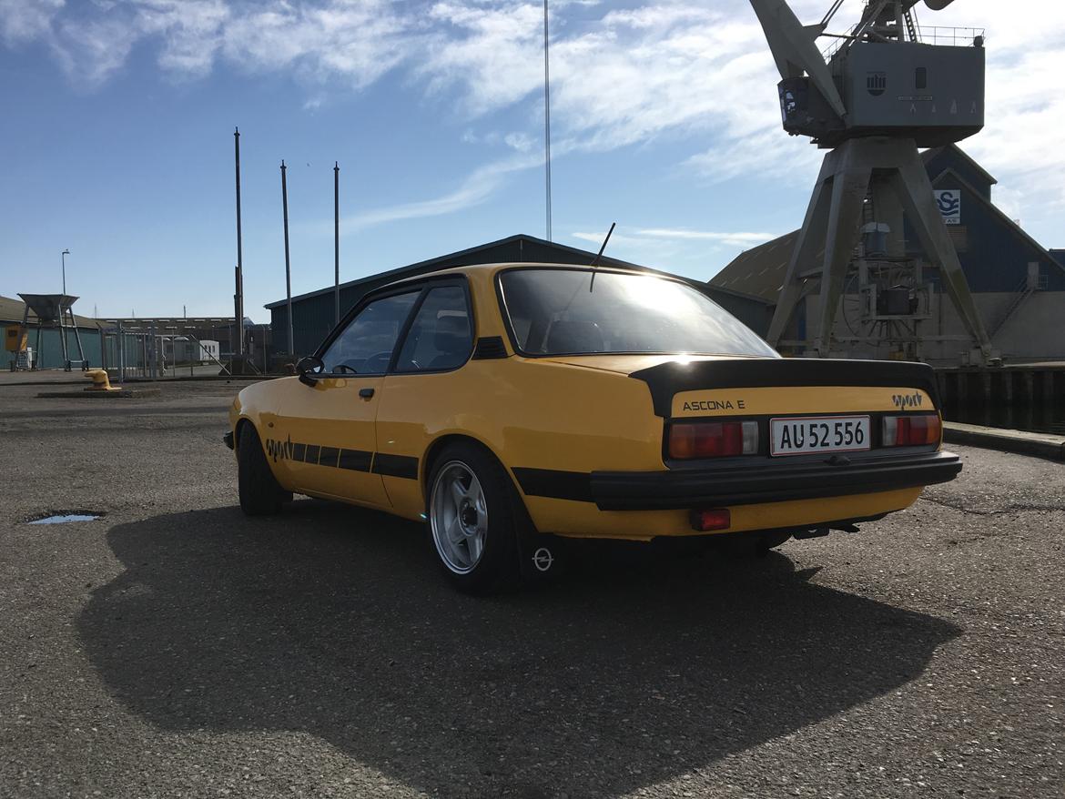 Opel Ascona B 2.0E Sport *solgt* billede 3