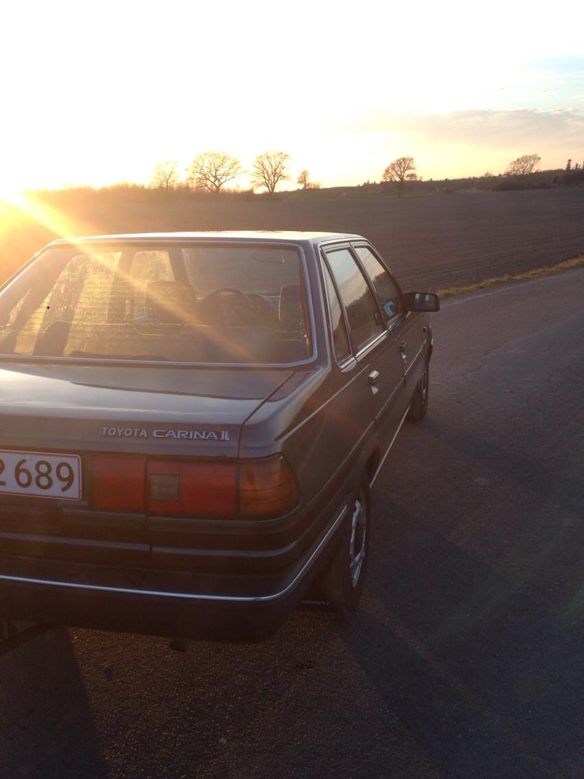 Toyota Carina billede 7