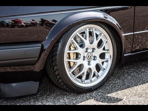 VW Golf 2 gtd  - det er denne model fælge jeg er ved at renovere til golfen  billede 8
