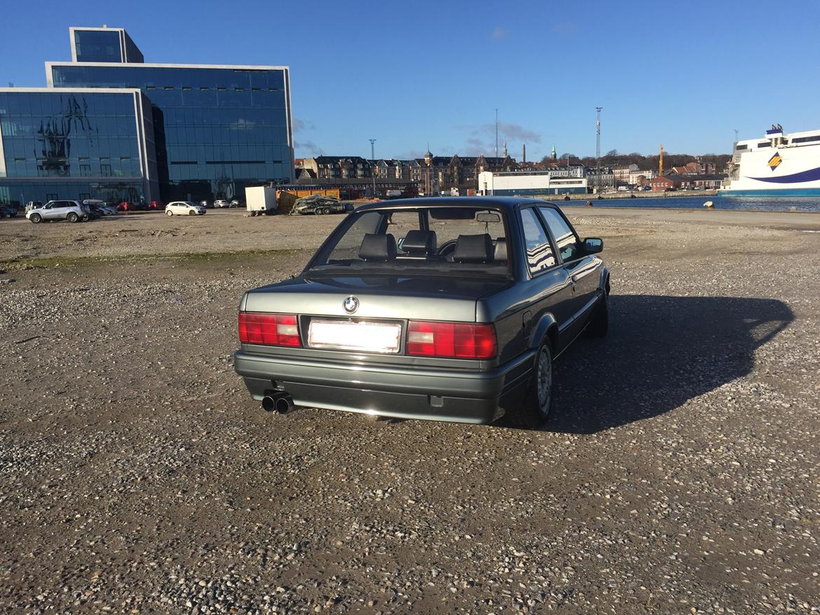 BMW e30 billede 7