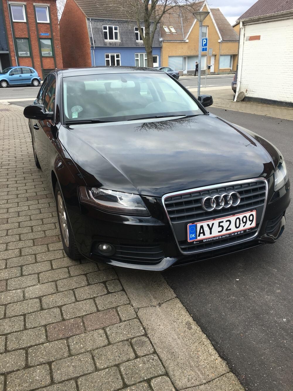 Audi A4 B8 billede 1