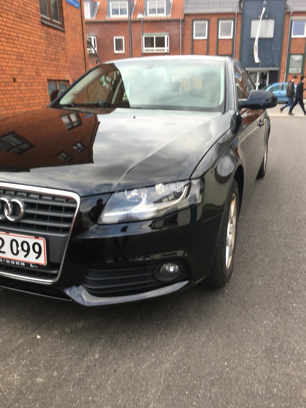 Audi A4 B8 billede 8