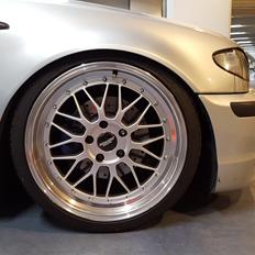 BMW E46 325i Facelift