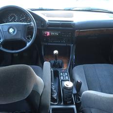 BMW E34 525i 24v