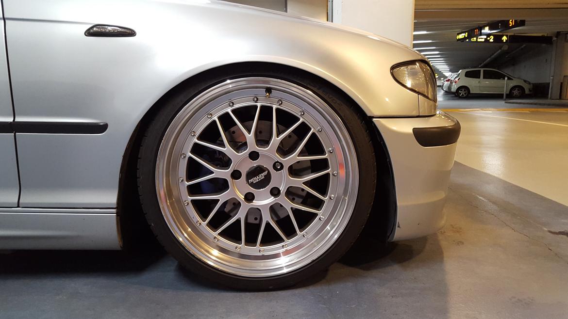 BMW E46 325i Facelift billede 2