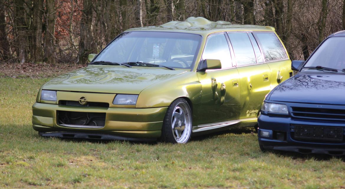 Opel Astra 2.0 16v Caravan C20let "200ts" Showcar billede 7