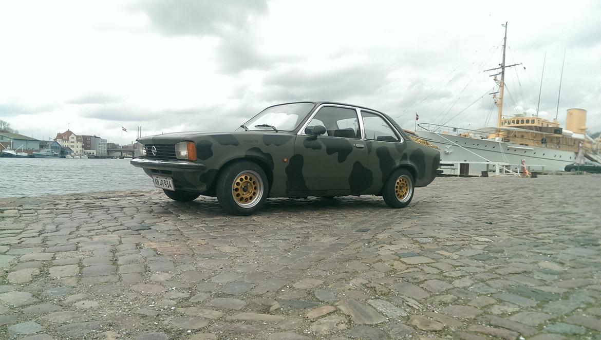 Opel Kadett C 1200s  #Army'style billede 3